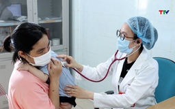 Thanh Hoá: người dân đi tiêm vaccine phòng bệnh bạch hầu tăng cao