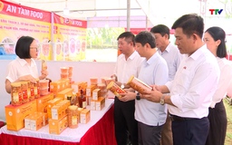 Phiên chợ giới thiệu nông sản thực phẩm an toàn xã tại xã An Nông