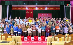 Mặt trận Tổ quốc tỉnh tiếp nhận và phối hợp trao ủng hộ đồng bào vùng lũ Thanh Hóa