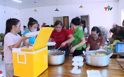 Hướng về người dân vùng lũ