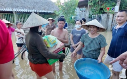 Chung tay hỗ trợ bà con vùng lũ Nông Cống