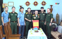 Tặng quà các gia đình thân nhân liệt sĩ, Anh hùng Lực lượng vũ trang nhân dân