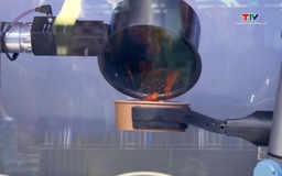 Bếp robot AI có thể phục vụ 120 món ăn mỗi giờ