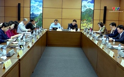 Quốc hội thảo luận tại tổ về các nghị quyết 