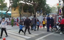 Cần ban hành quy chuẩn giao thông tại khu vực trường học