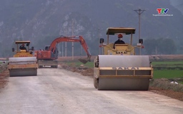 Thu ngân sách vượt dự toán, chi đầu tư công chậm