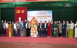 Phường Tĩnh Gia Toạ đàm kỷ niệm 43 năm Ngày Nhà giáo Việt Nam