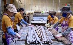 Ngành sản xuất Việt Nam khởi đầu quý IV ấn tượng