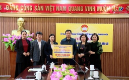 Ủy ban Mặt trận Tổ quốc tỉnh tiếp nhận ủng hộ đồng bào  vùng lũ