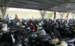 Phát hiện hơn 19.000 học sinh chưa đủ tuổi điều khiển xe đến trường