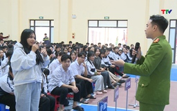 Gần 1.200 học sinh tham gia trải nghiệm, thực hành kỹ năng  phòng cháy chữa cháy