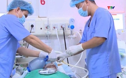 Cứu sống bệnh nhi mắc bệnh Whitmore nguy kịch