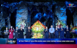 Bí thư Tỉnh uỷ Nguyễn Doãn Anh chúc mừng Giáng sinh năm 2025