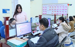 Mòn mỏi chờ chi trả tiền dạy tăng giờ