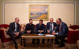 Tổng thống Ukraine: Sẵn sàng đàm phán trực tiếp với Nga nếu Tổng thống Putin chấp thuận lệnh ngừng bắn