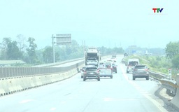 Thu phí 5 tuyến cao tốc do Nhà nước đầu tư