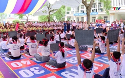 Sôi nổi cuộc thi "Em yêu biển, đảo quê hương" tại thành phố Sầm Sơn