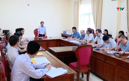Bí thư Tỉnh ủy Nguyễn Doãn Anh tiếp xúc, đối thoại với các hộ dân phố Trung Kỳ, thành phố Sầm Sơn