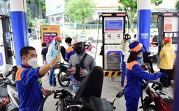 Giá xăng quay đầu đi xuống, RON 95 còn hơn 19.500 đồng/lít