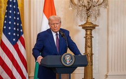 Tổng thống Trump tiếp tục đưa ra cảnh báo cứng rắn với Tổng thống Nga Putin