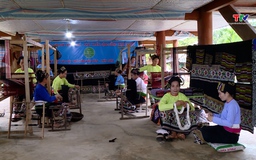 Người phụ nữ giữ lửa văn hóa Thái ở vùng cao Thường Xuân