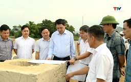 Phó Chủ tịch UBND tỉnh Lê Đức Giang kiểm tra tiến độ  giải ngân vốn đầu tư công năm 2025