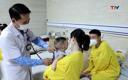 Gia tăng trẻ nhỏ mắc các bệnh mùa hè
