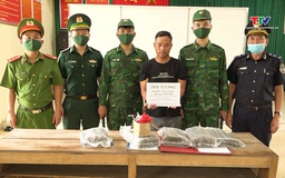 Bắt quả tang đối tượng có hành vi vận chuyển trái phép vật liệu nổ
