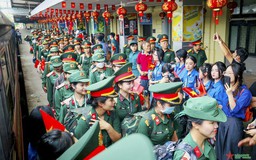 Hà Nội đón các đoàn tham gia diễu binh, diễu hành kỷ niệm 80 năm Quốc khánh