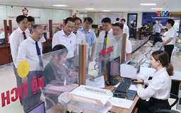 Chủ tịch UBND tỉnh kiểm tra vận hành Trung tâm phục vụ hành chính công cấp xã