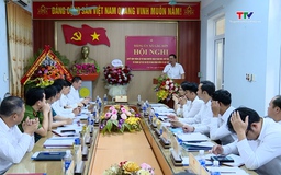 Phó Bí thư Tỉnh ủy Trịnh Tuấn Sinh kiểm tra công tác vận hành đơn vị hành chính tại xã Các Sơn