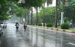 Đêm 12/7, khu vực Thanh Hóa có mưa to và dông