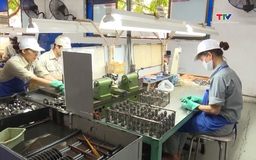 Dự báo tăng trưởng kinh tế cả năm đạt mục tiêu 8%