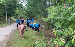 Phát động cao điểm vệ sinh môi trường chào mừng Đại hội Đảng