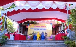 Lễ dâng hương tại di tích Đền Hạ
