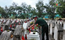 Viettel Thanh Hóa dâng hương tại Nghĩa trang liệt sĩ Hàm Rồng