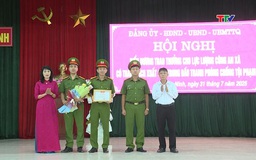 Xã Quảng Ninh biểu dương, trao thưởng cho lực lượng công an xã