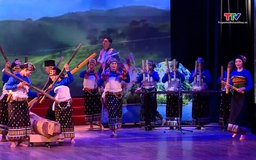 Khai mạc Liên hoan nghệ thuật quần chúng “Câu hò nối những dòng sông”
