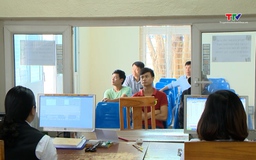 Từ 1/10, bắt buộc chuyển đổi sang tài khoản giao thông khi qua trạm thu phí