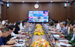 Tập trung ứng phó  với bão số 5