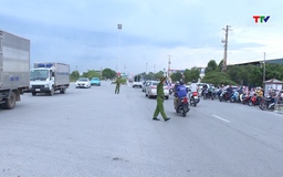 Giải toả hành lang an toàn giao thông trên tuyến Quốc lộ 47
