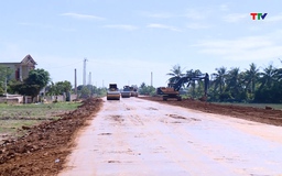 Đẩy nhanh tiến độ dự án đường bộ ven biển