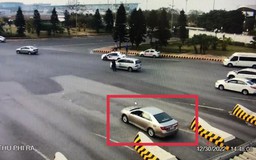 Đề xuất tăng mức phạt lái xe taxi "chặt chém" khách