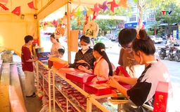 Khởi động thị trường bánh Trung thu