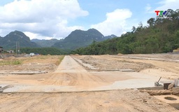 Chuẩn bị hoàn thành khu tái định cư cho 81 hộ dân xã Mường Mìn