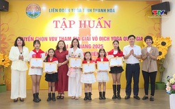 Liên đoàn Yoga tỉnh Thanh Hóa trao giấy khen và tập huấn tuyển chọn vận động viên tham gia giải vô địch Yoga quốc gia năm 2025