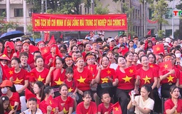 Xúc động và tự hào trong ngày đại lễ của dân tộc