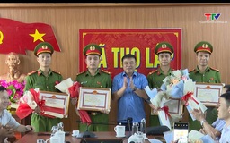 Xã Thọ Lập khen thưởng Công an xã có thành tích xuất sắc trong công tác phòng chống tội phạm về ma túy