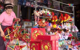 Đa dạng thị trường đồ trang trí, đồ chơi tết trung thu