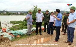 Phó Bí thư Tỉnh ủy Trịnh Tuấn Sinh kiểm tra công tác ứng phó với bão số 10